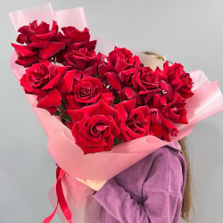 Букет из 11 красных французских роз